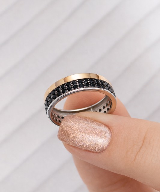 Кольцо из позолоченного серебра с цирконами