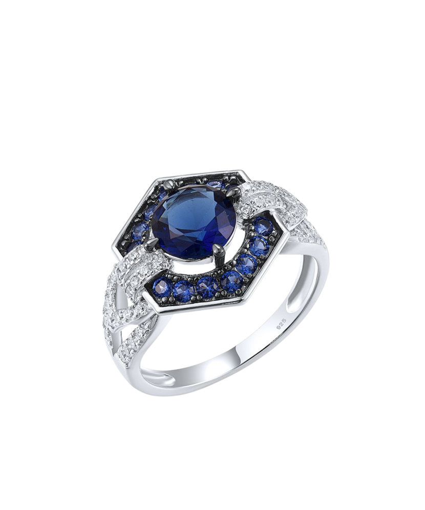 Серебряное кольцо с цирконами