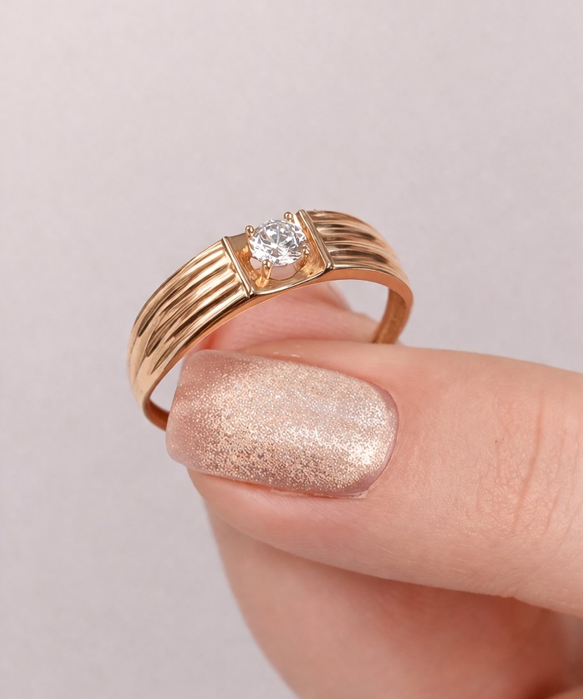 Zelta gredzens ar cirkonijiem