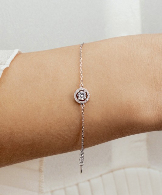 Sudraba rokassprādze ar cirkonijiem