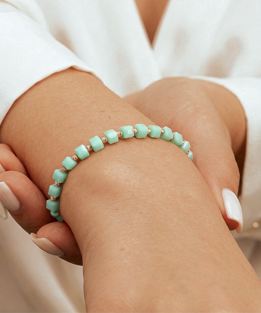 Diegu Rokassrpādze Ar Zeltu Un oniksiem