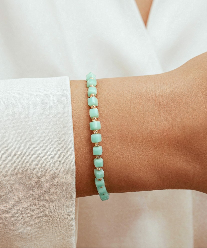 Diegu Rokassrpādze Ar Zeltu Un oniksiem