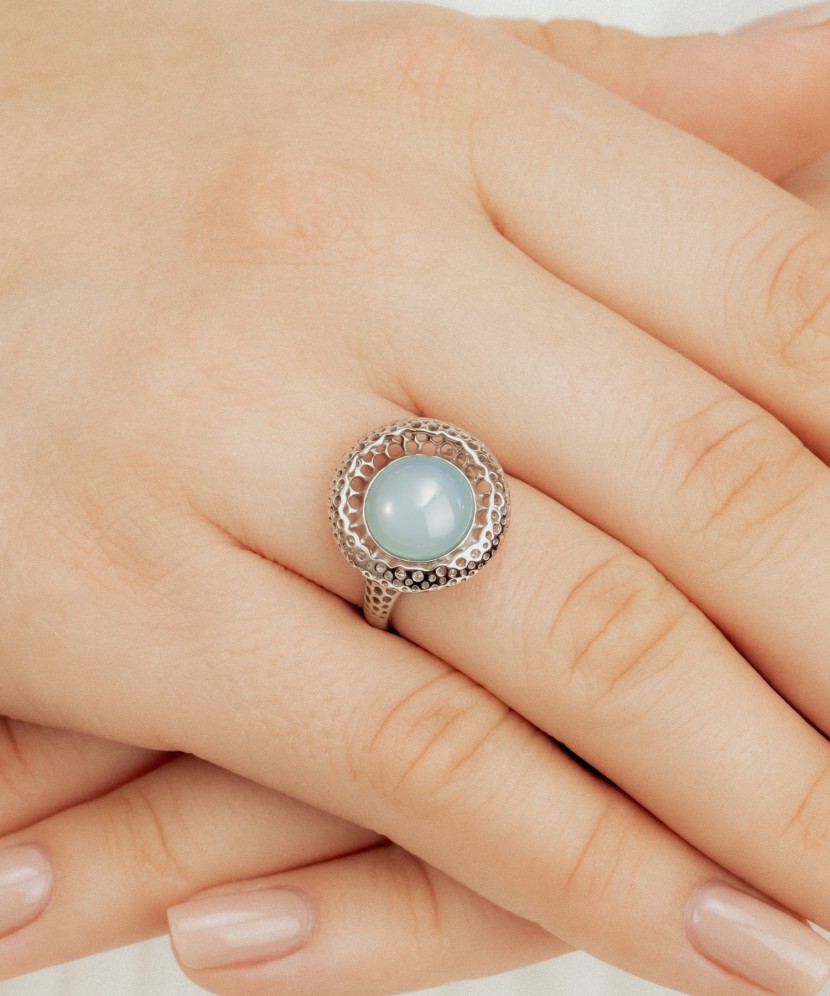 Sudraba gredzens ar ahātu