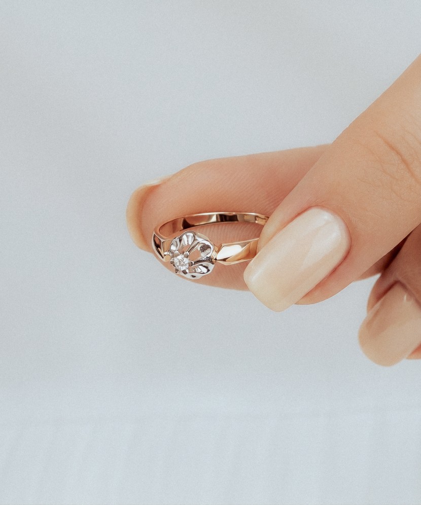 Zelta gredzens ar briljantu - Goldinga