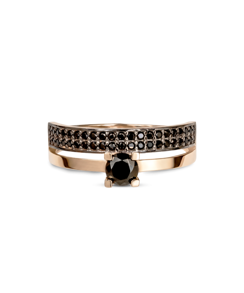 Золотое кольцо с цирконами