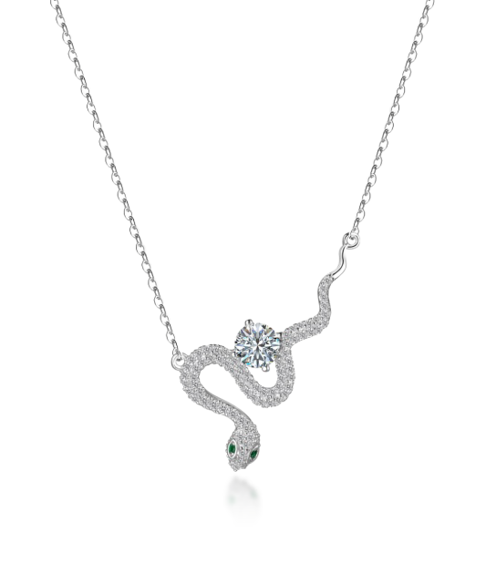 Sudraba ķēdīte ar moissanīta kulonu 0.5ct