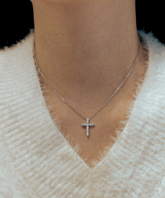 Sudraba ķēdīte ar moissanīta kulonu 0.44ct