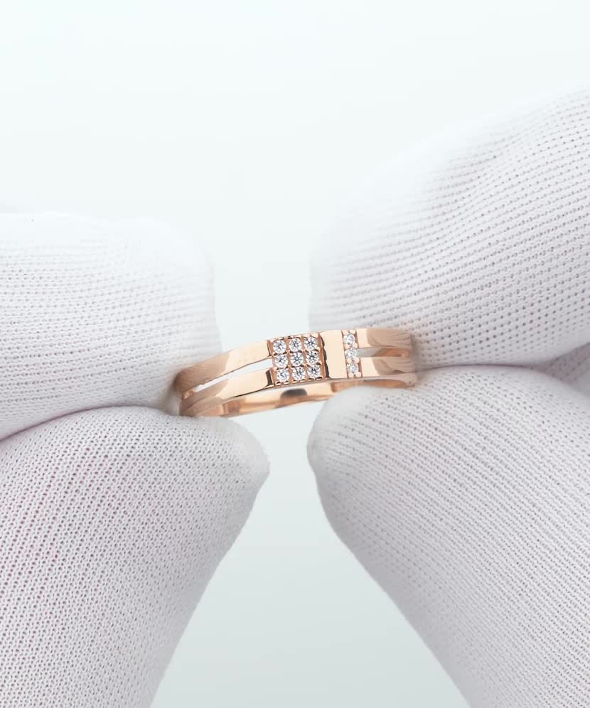 Zelta gredzens ar cirkonijiem