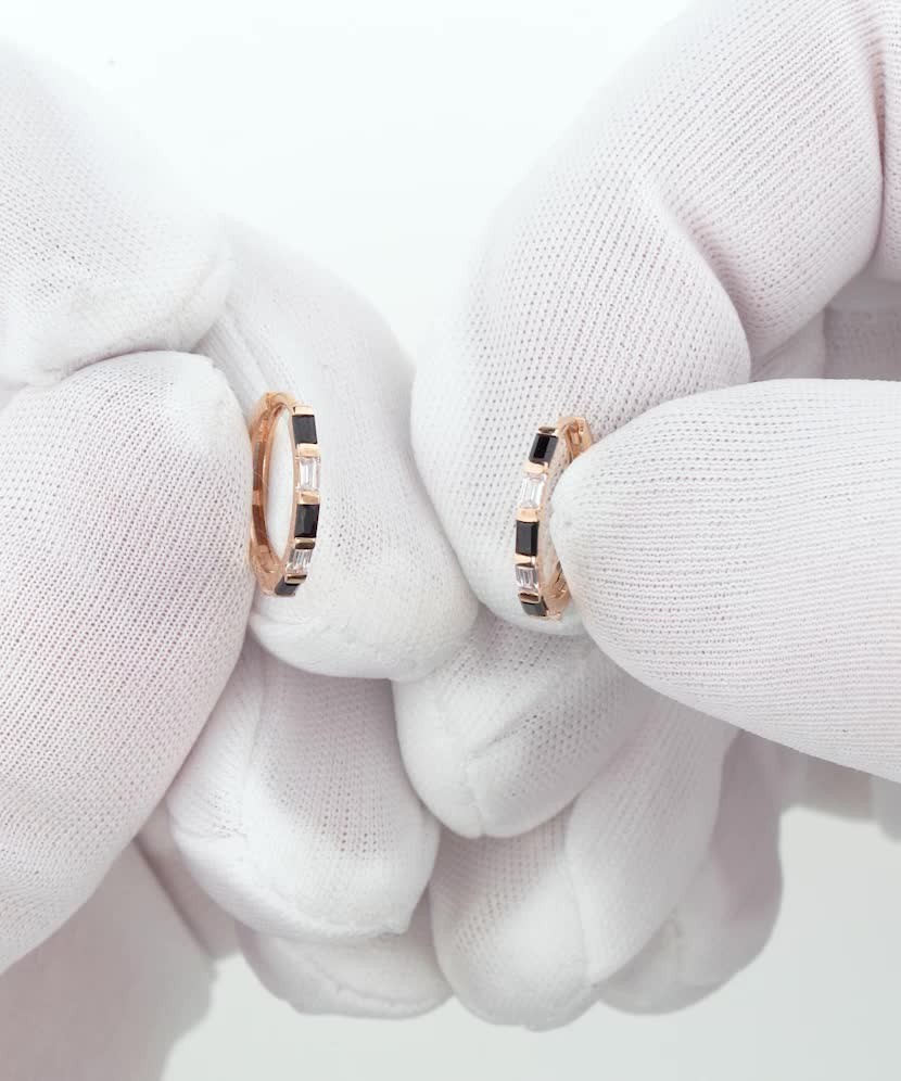 Золотые серьги с цирконами