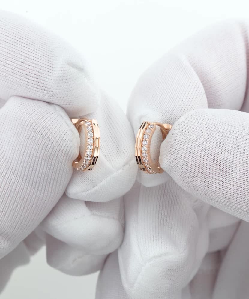 Золотые серьги с цирконами