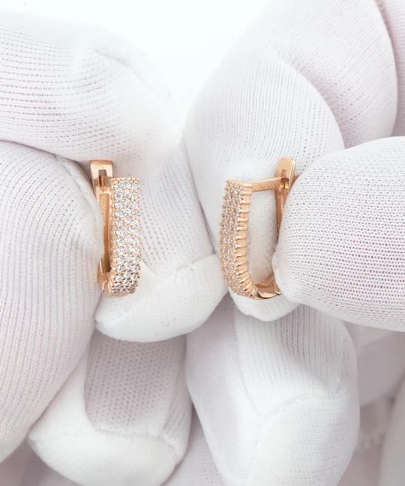 Zelta auskari ar cirkonijiem