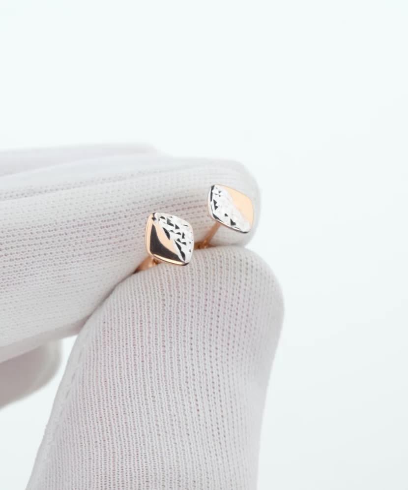 Золотые серьги