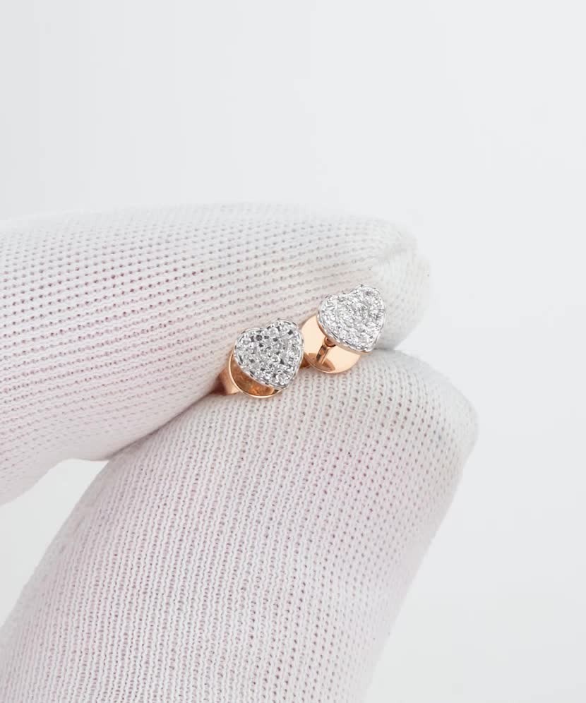 Золотые серьги с бриллиантами "Сердечко"