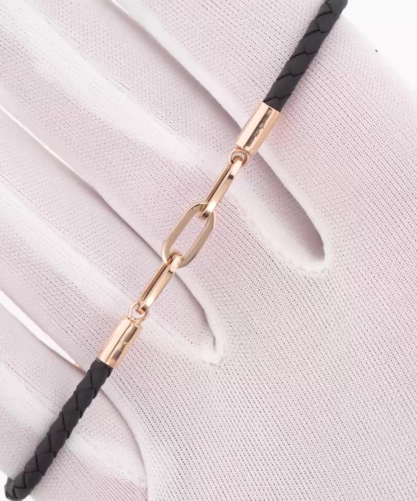 Кожаный браслет с вставками из золота и циркона