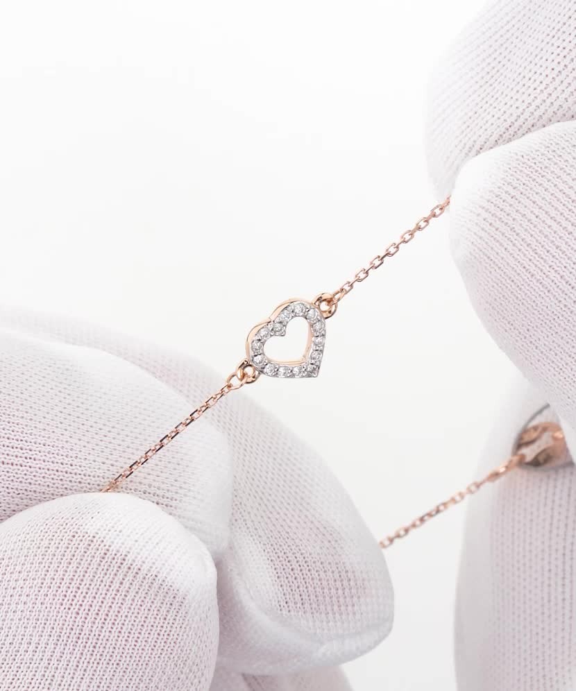 Золотой браслет с бриллиантами "сердце"