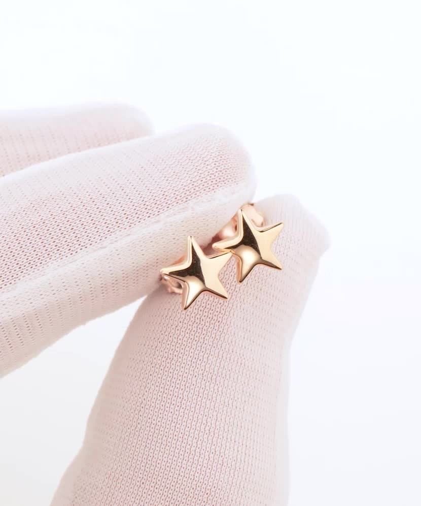 Золотые серьги