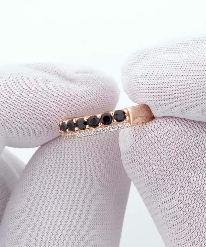 Zelta gredzens ar cirkonijiem