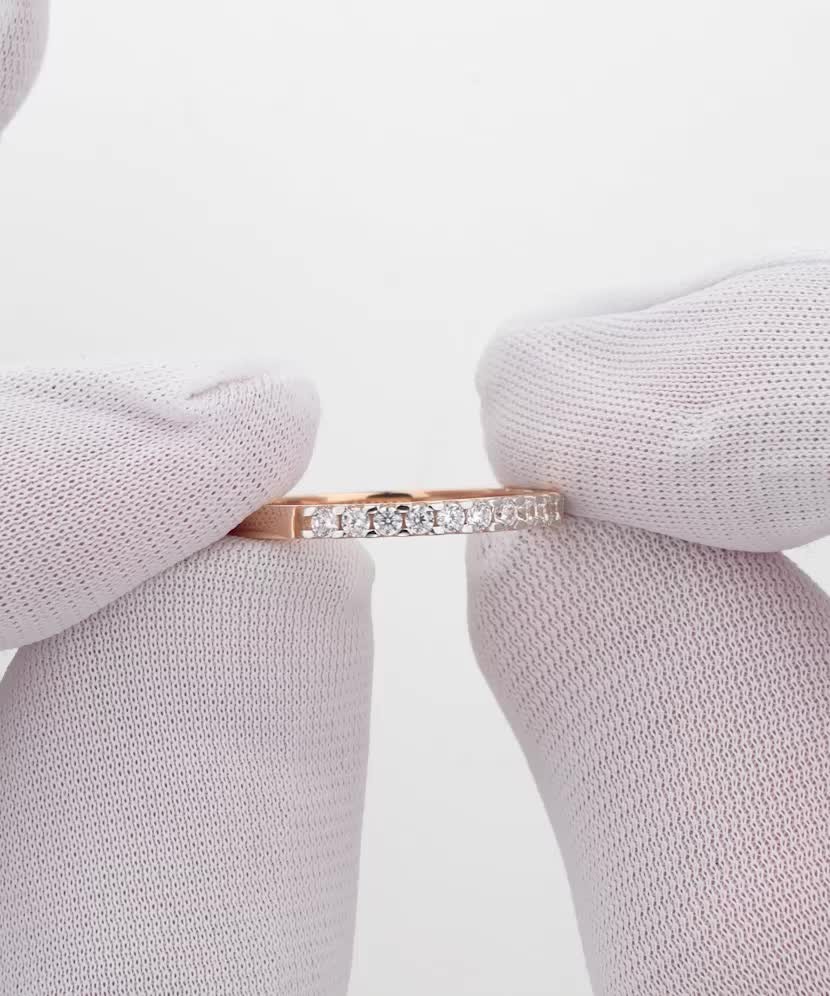 Zelta gredzens ar cirkonijiem