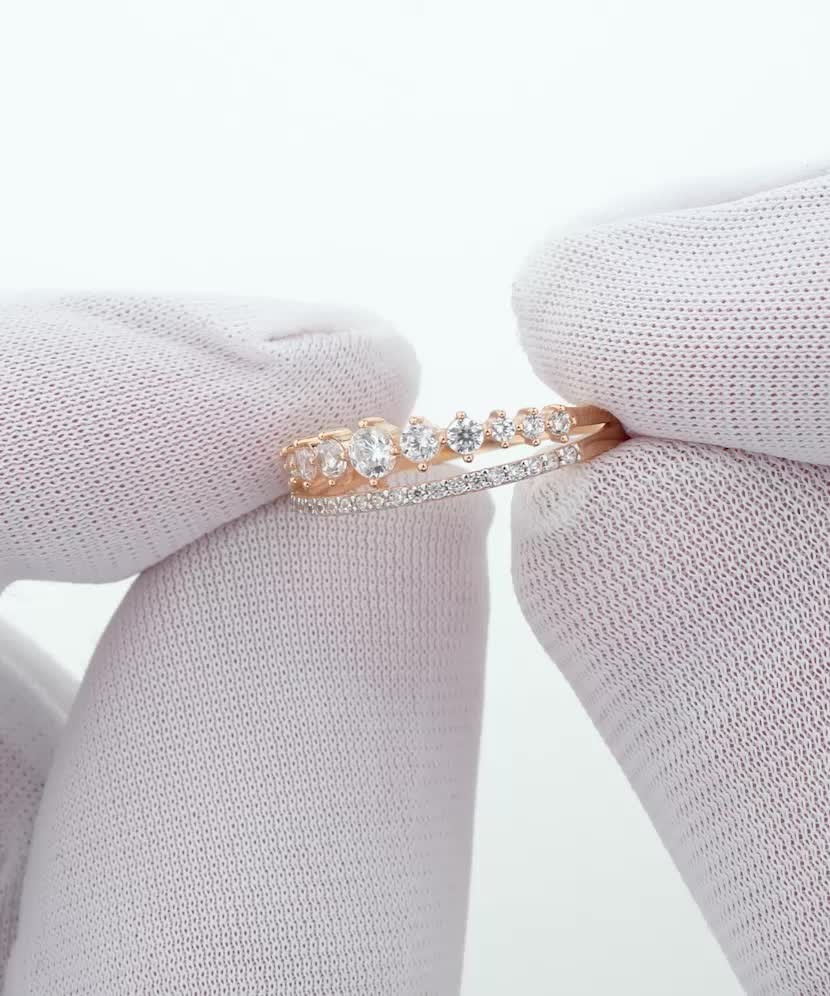 Zelta gredzens ar cirkonijiem