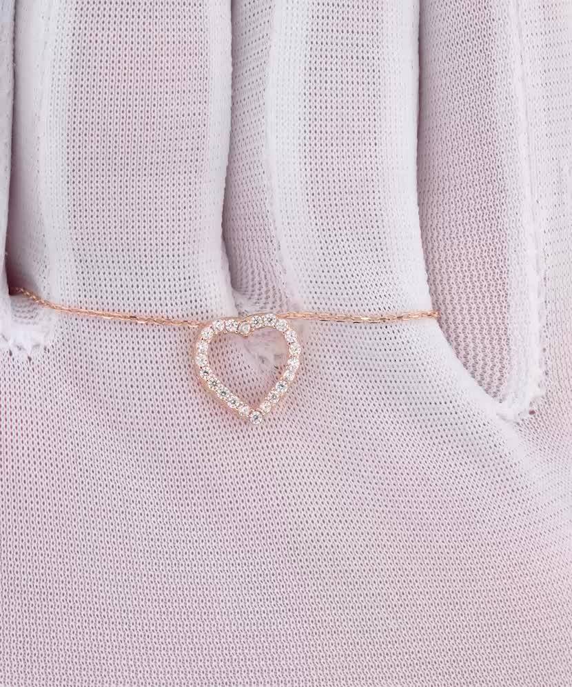 Золотая цепочка с подвеской из циркона "Сердце"