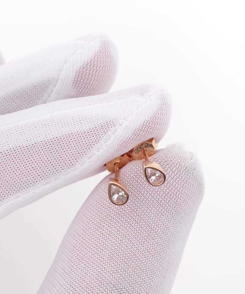 Zelta auskari ar cirkonijiem