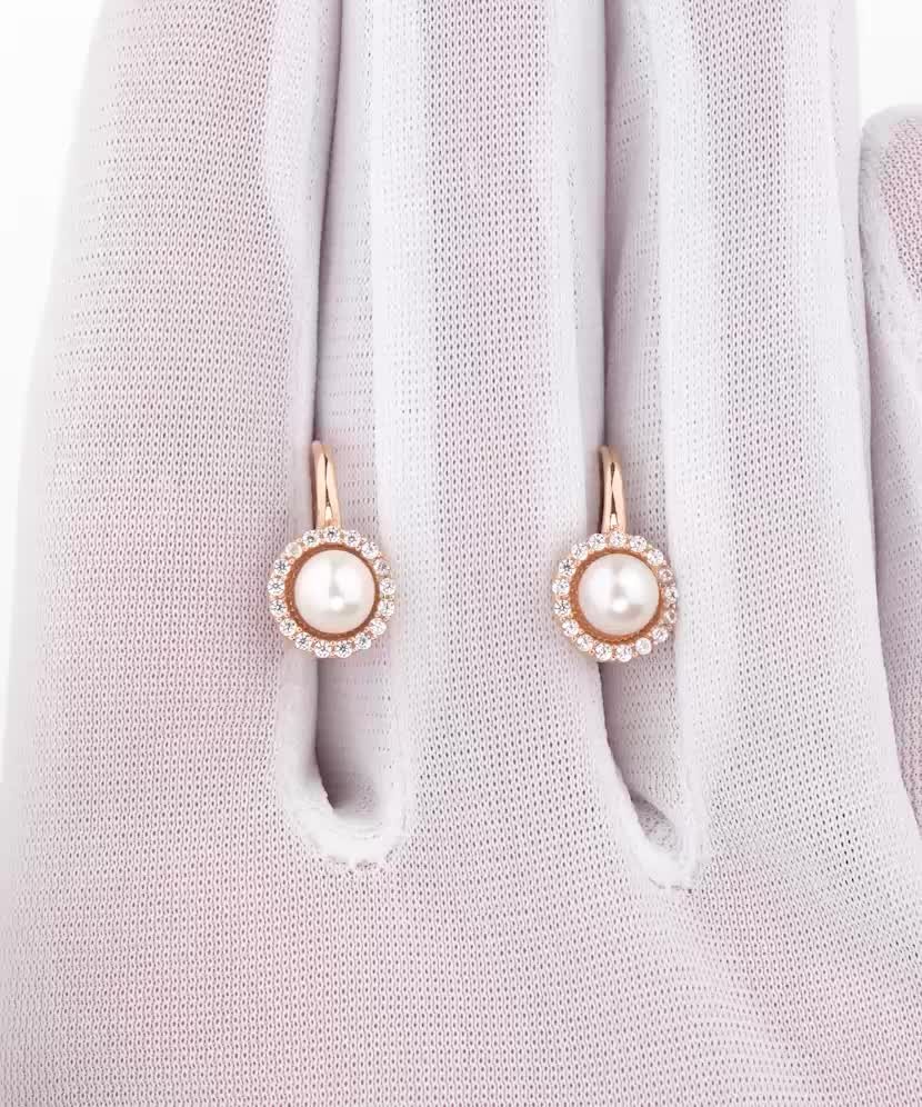 Золотые серьги с жемчугом и цирконами