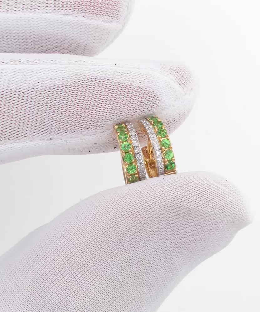 Серьги из желтого золота с изумрудами и бриллиантами