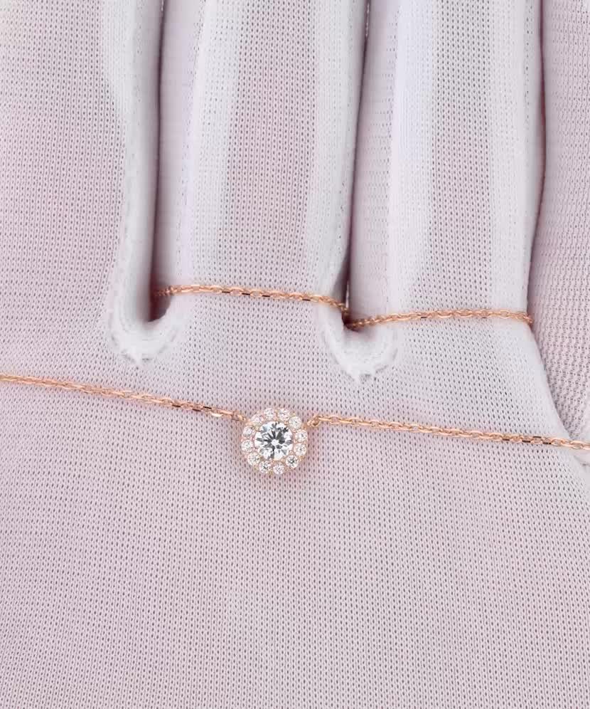 Золотая цепочка с подвеской из циркона