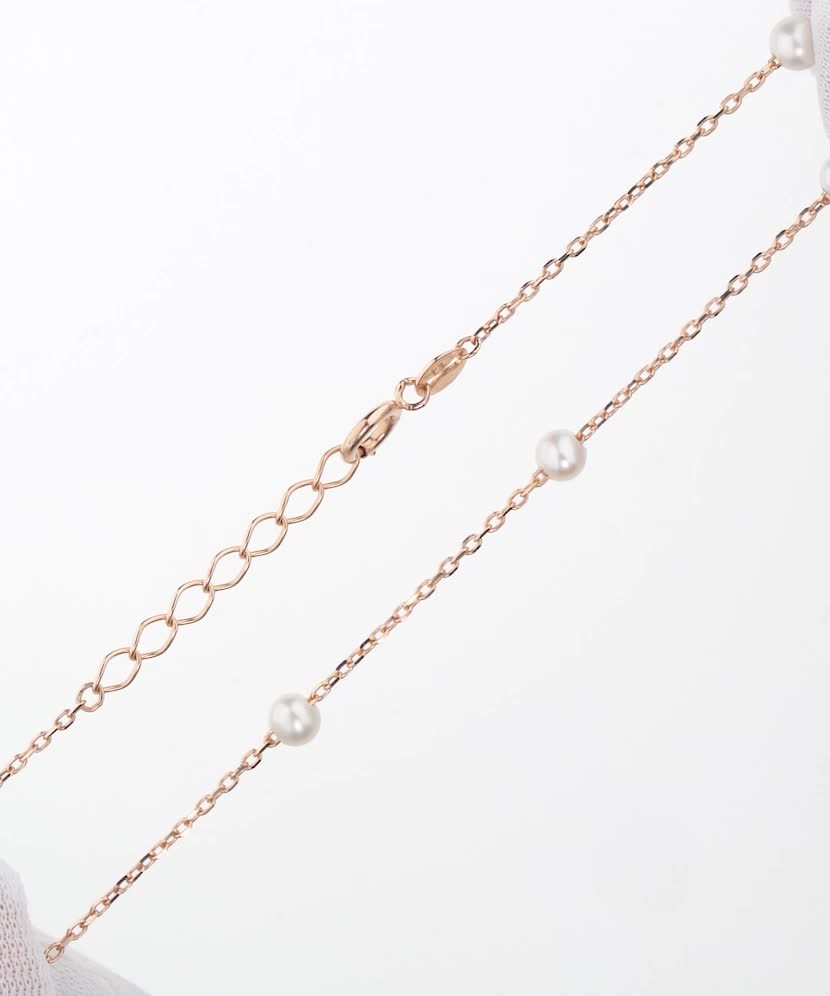 Zelta rokassprādze ar pērlēm