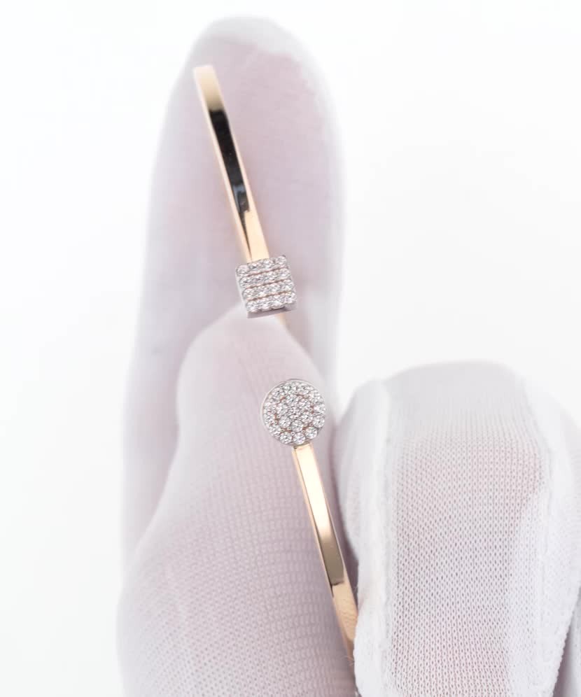 Золотой браслет с цирконами