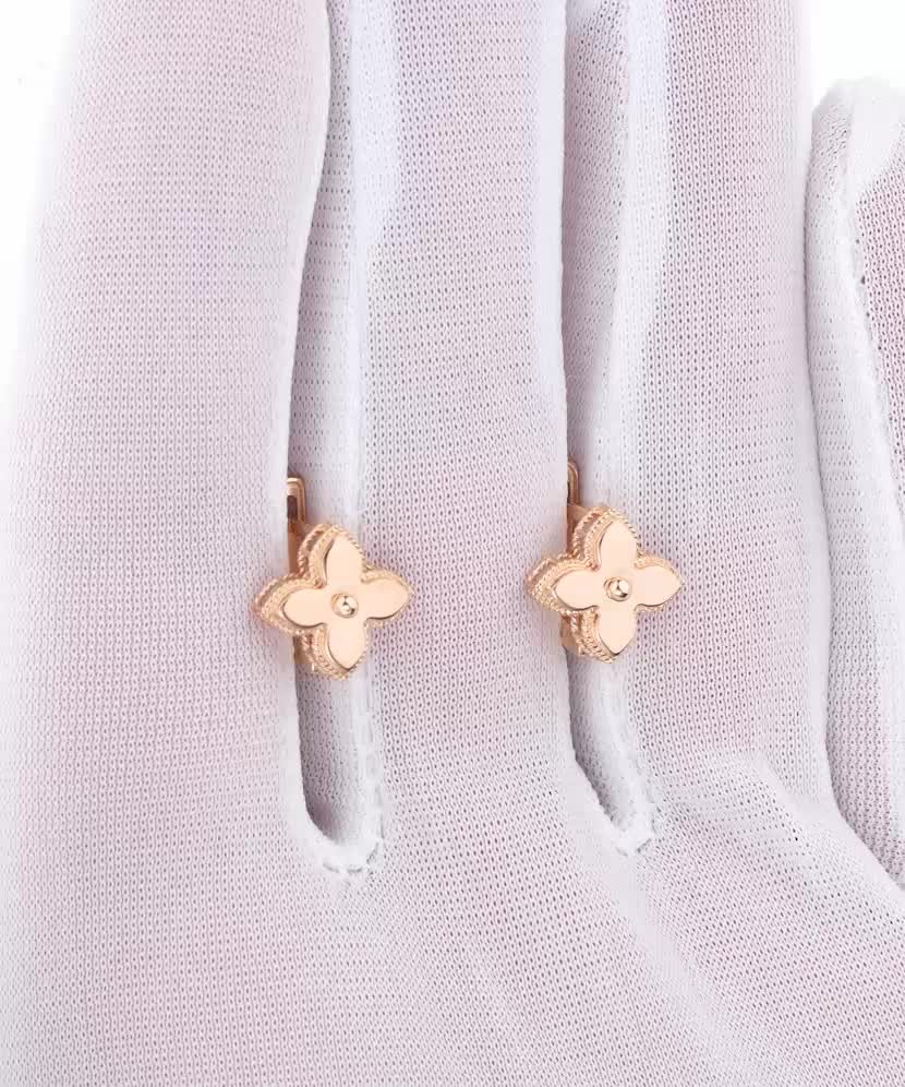 Золотые серьги