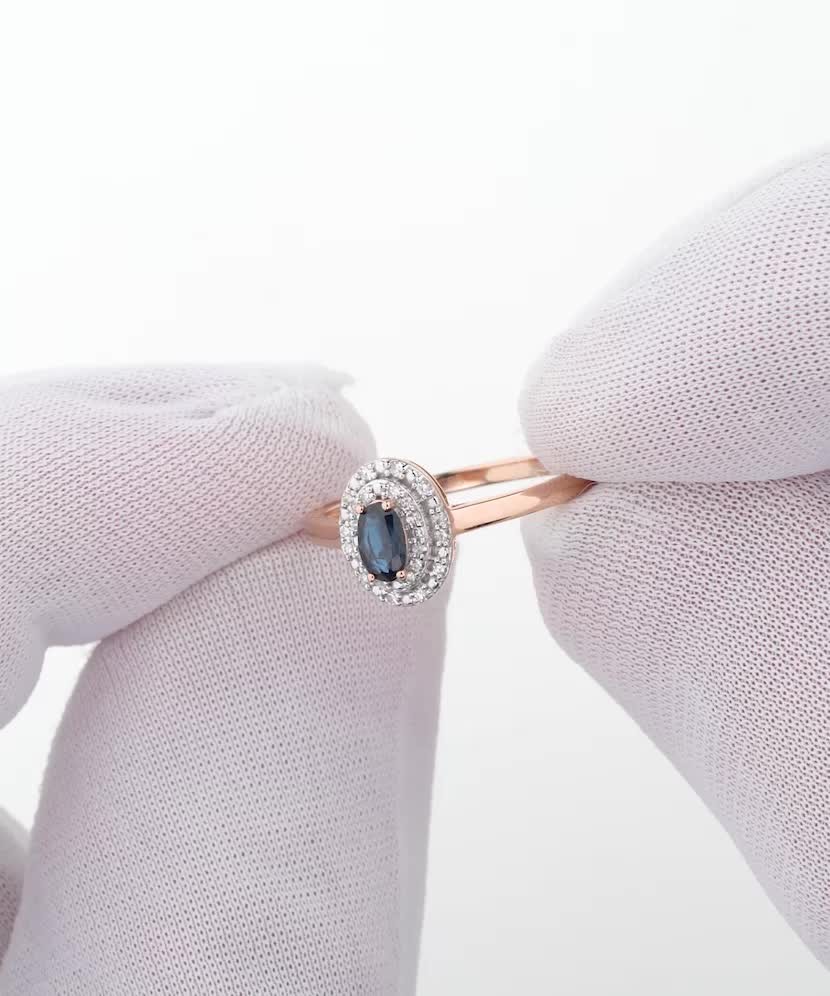 Золотое кольцо с сапфиром и алмазами