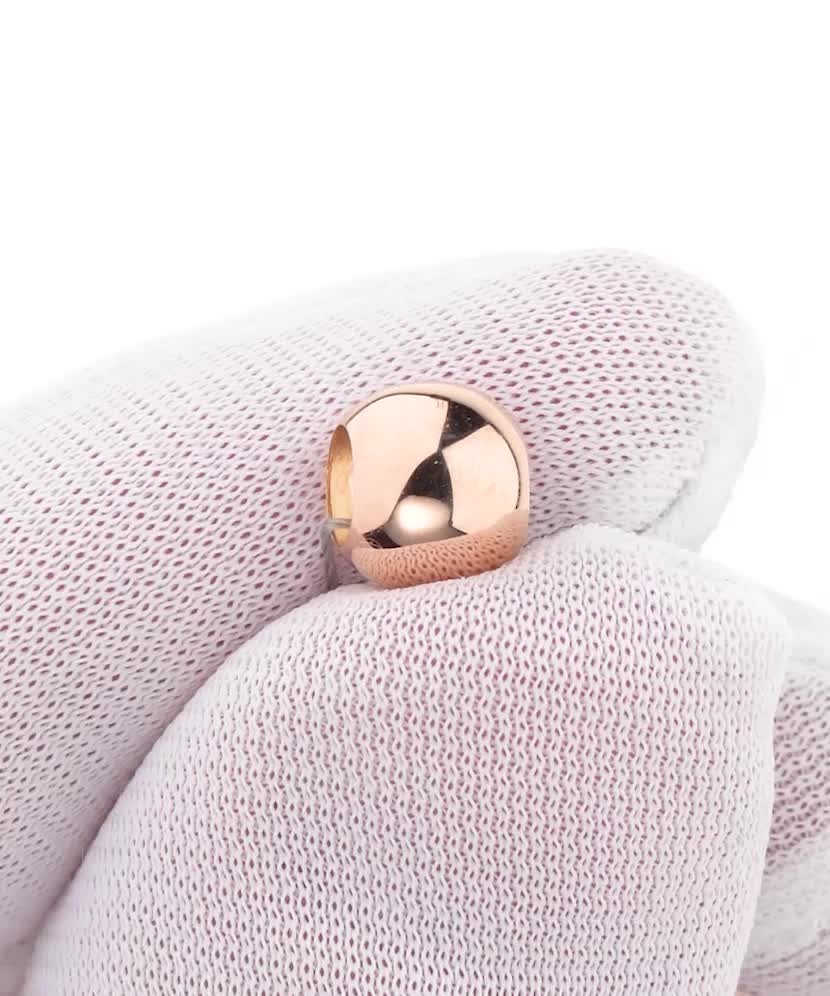 Универсальный золотой кулон