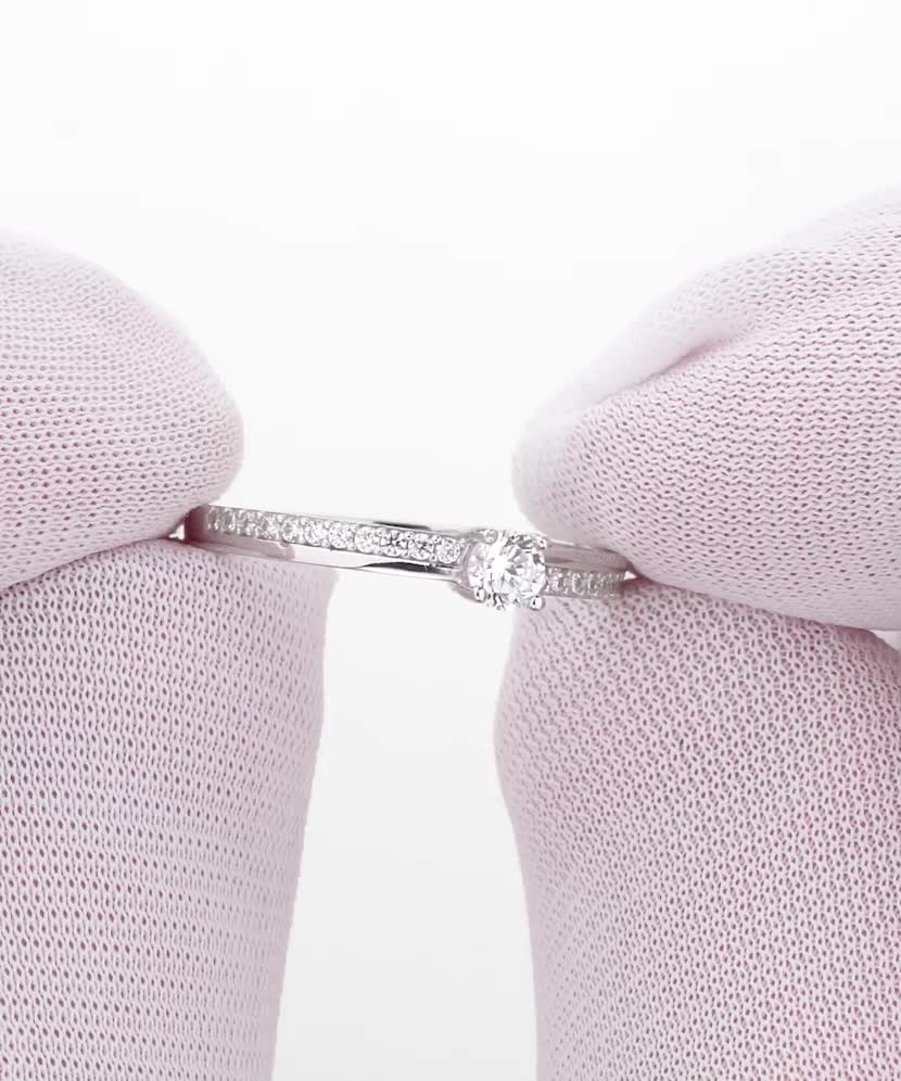 Baltā zelta gredzens ar cirkonijiem