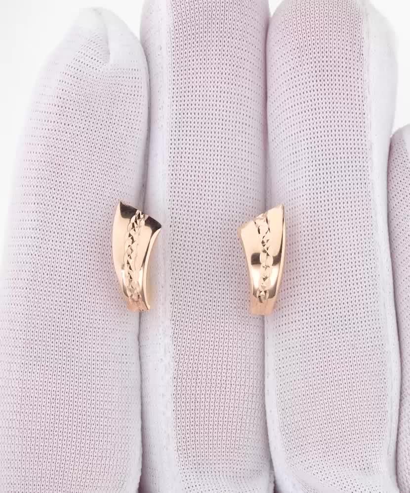 Золотые серьги