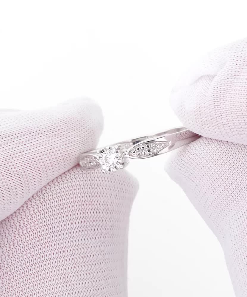 Baltā zelta gredzens ar briljantiem 0,08ct