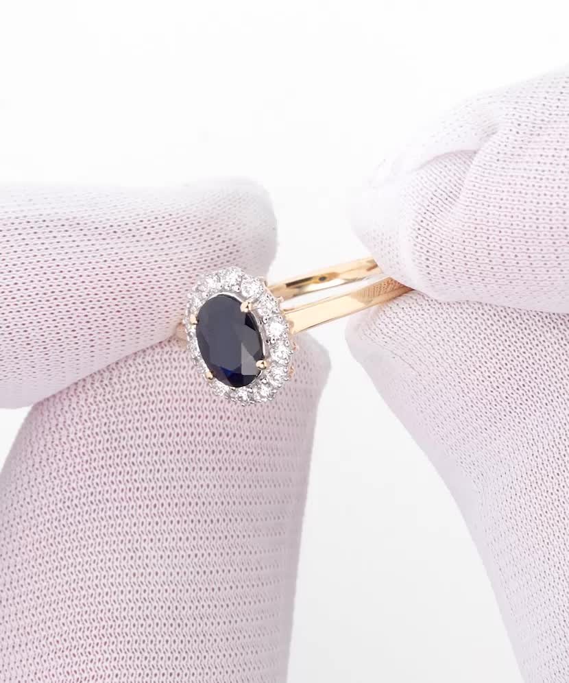 Dzeltenā zelta gredzens ar safīriem un dimantiem