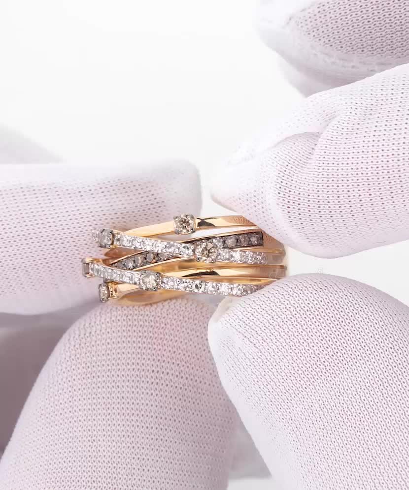 Dzeltenā zelta gredzens ar konjaka krāsas dimantiem