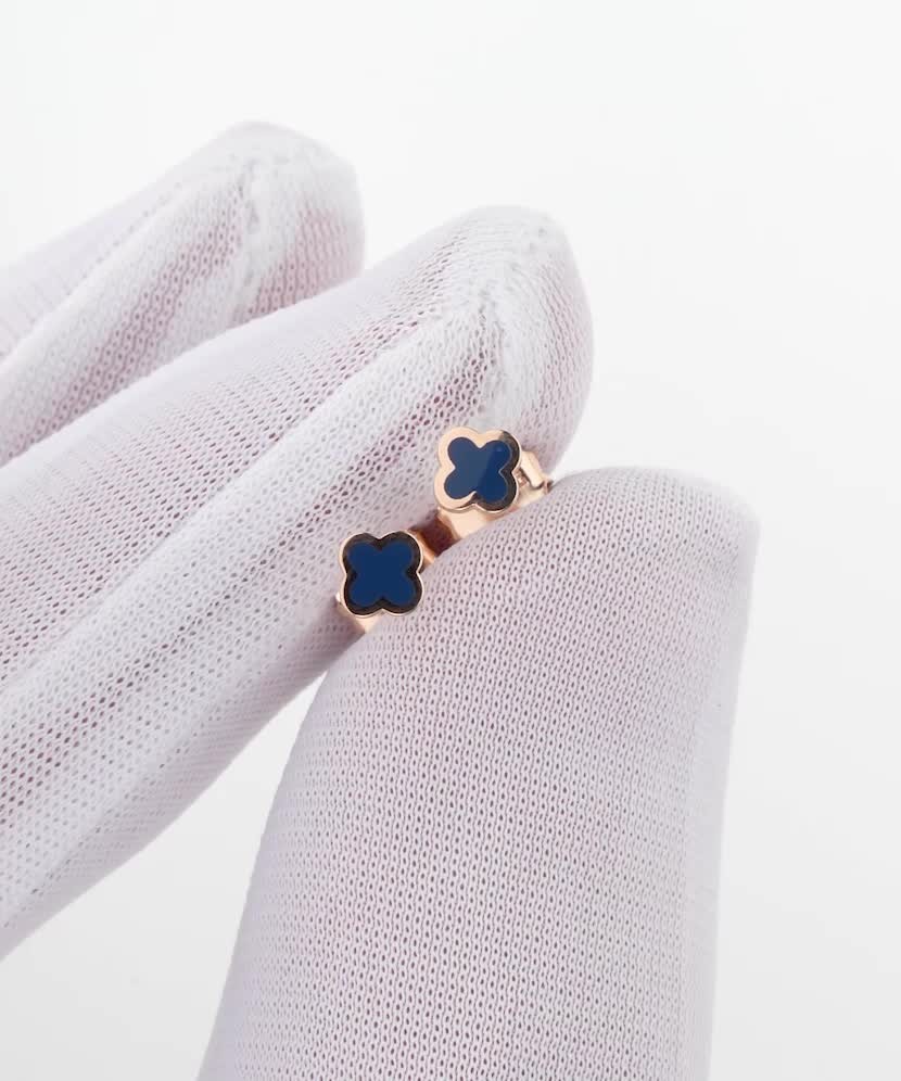 Золотые серьги