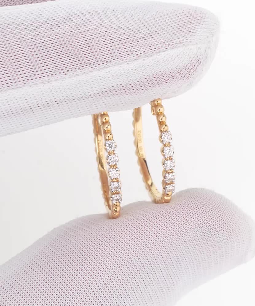 Серьги из золота с бриллиантами