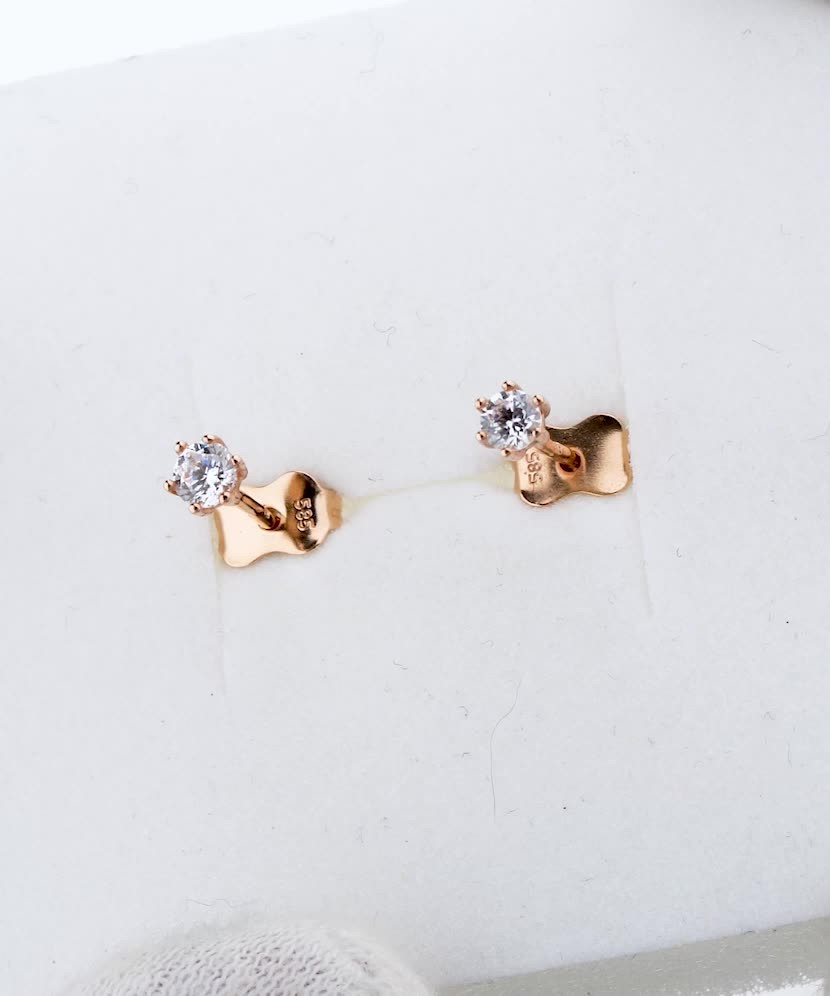 Золотые серьги с цирконами