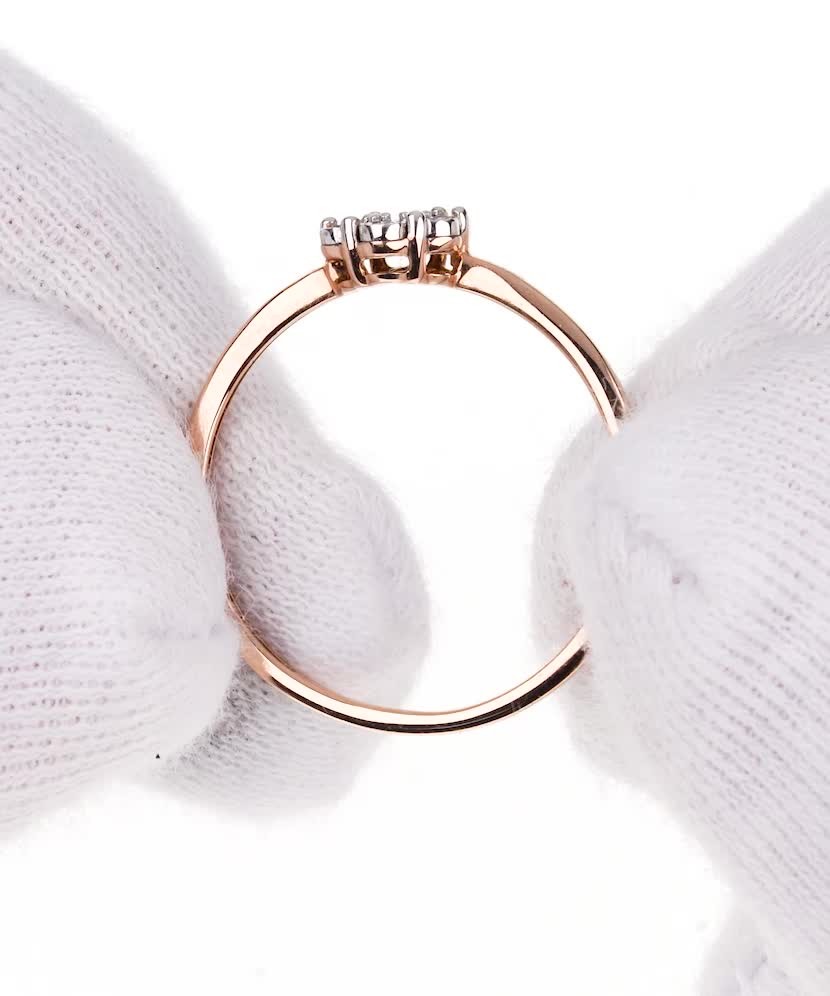 Золотое кольцо с бриллиантами