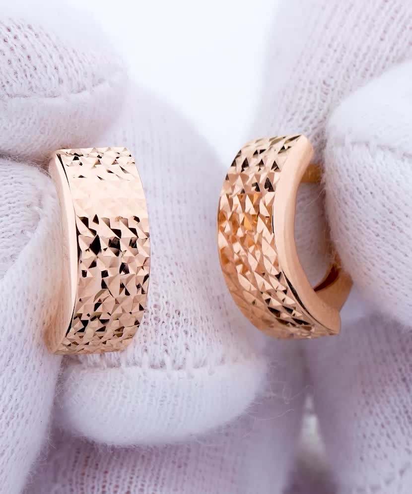 Золотые серьги