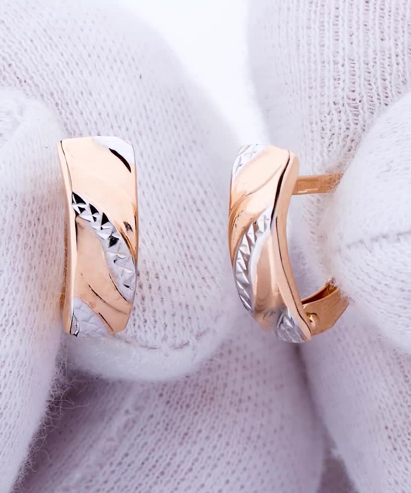 Золотые серьги