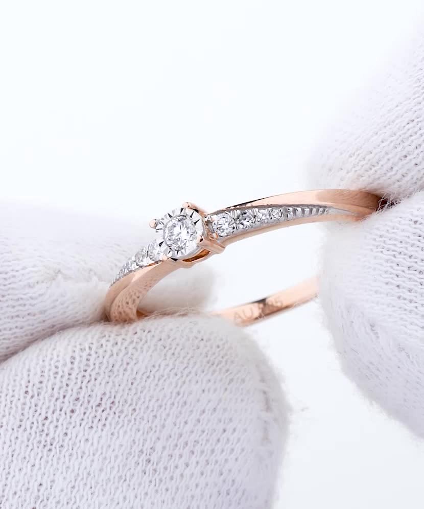 Золотое кольцо с бриллиантами