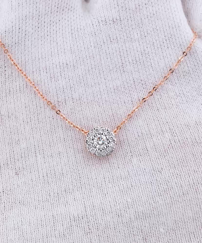 Золотая цепочка с бриллиантовым подвеской