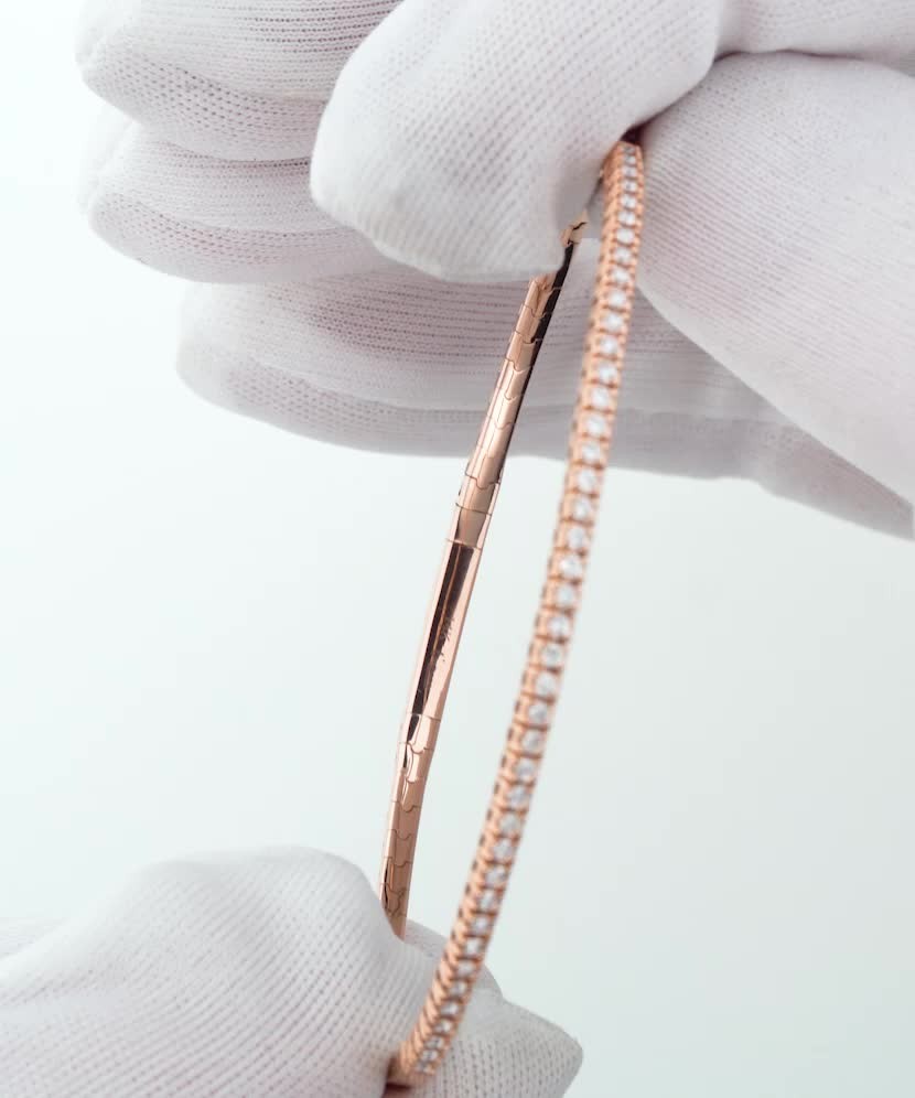 Золотой браслет с бриллиантами