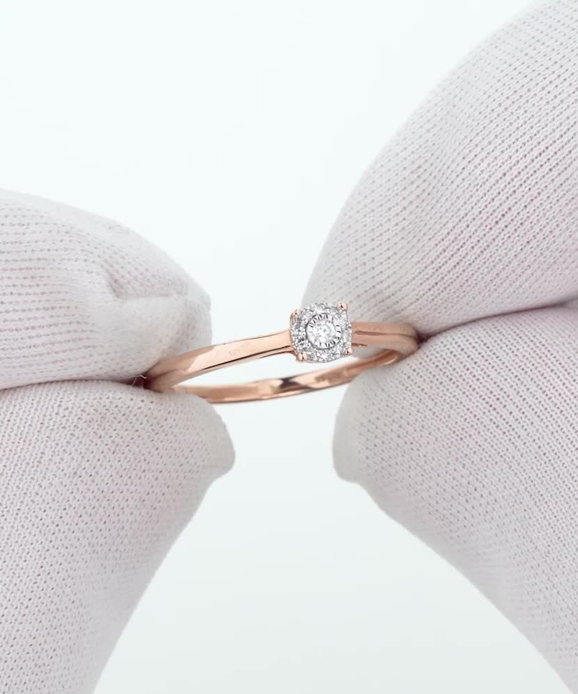 Золотое кольцо с алмазами